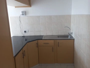 Flat & Apartment
