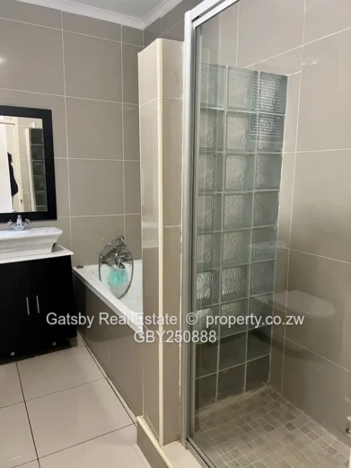 Spacious garden flat available for Rent