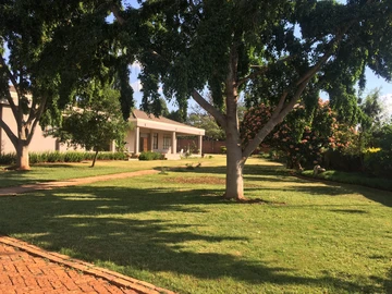 Luxurious Ambassador’s Residence 