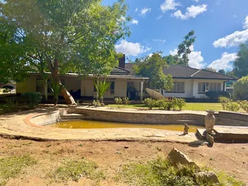 5 Bedroom House